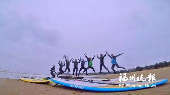 《江南style》与《最炫民族风》比如何?,专注解答疑问,快速获取帮助